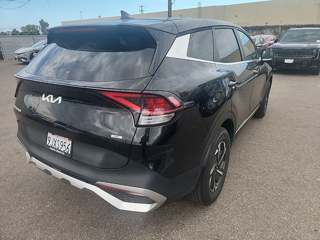 Used 2023 Black Kia LX image 13