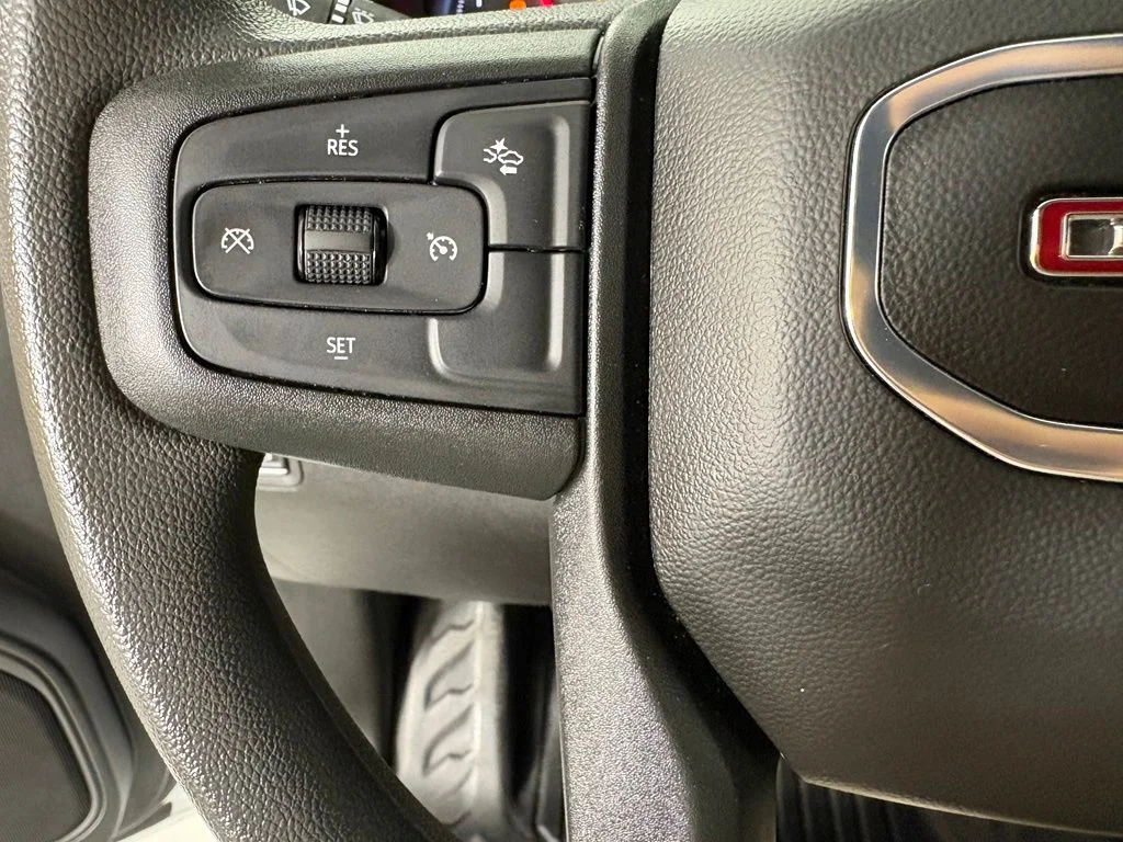 Used 2024 White GMC Pro image 27