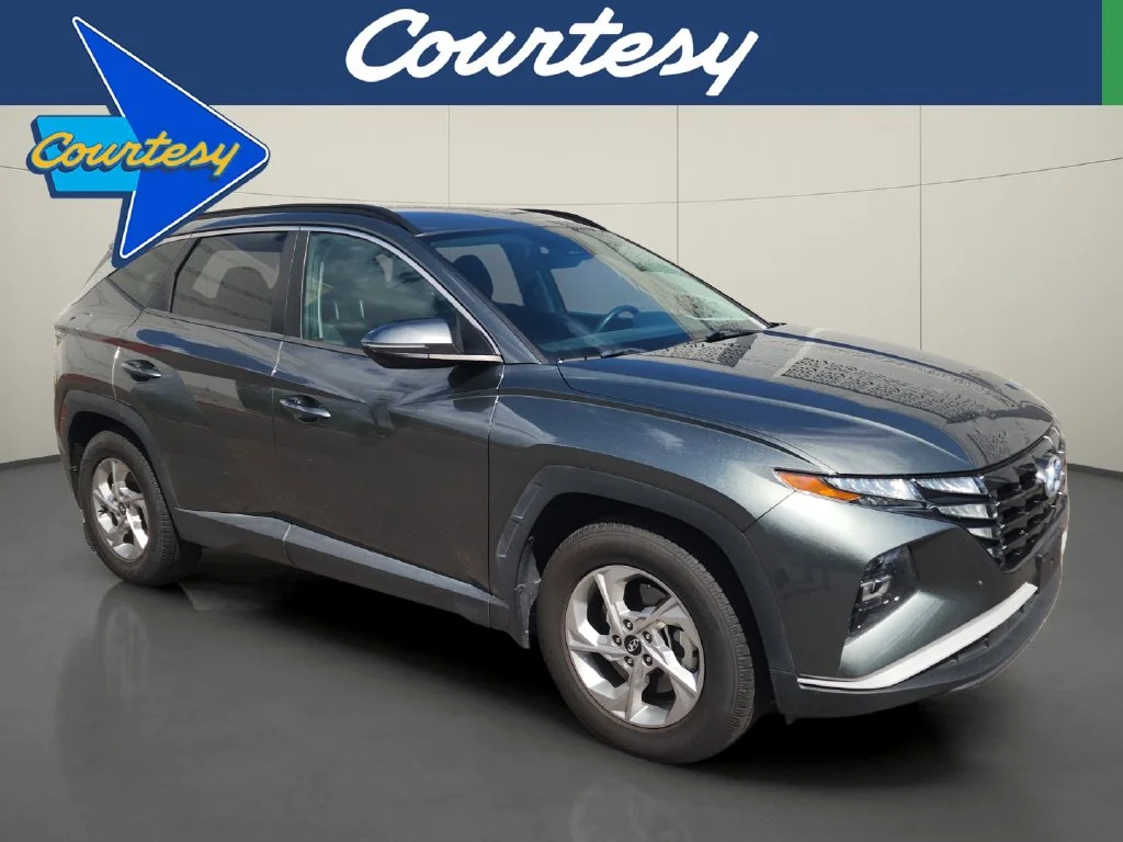 Used 2022 Gray Hyundai SEL image 1