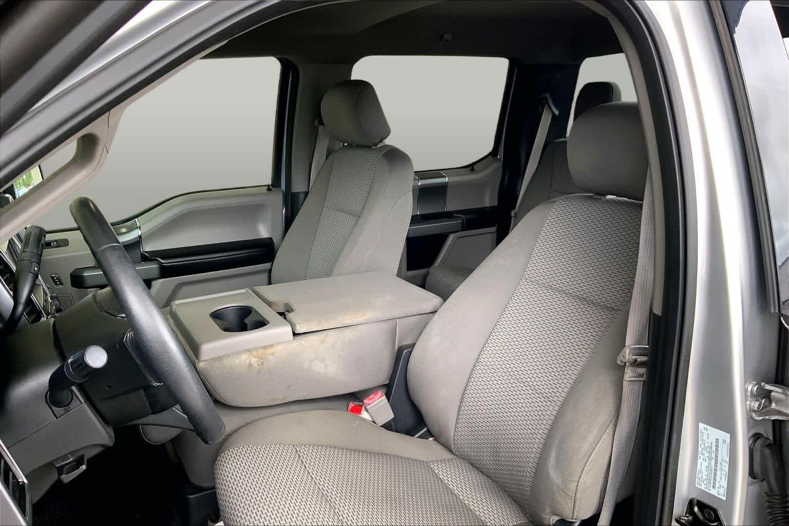 Used 2018 Ingot Silver Ford XLT image 8