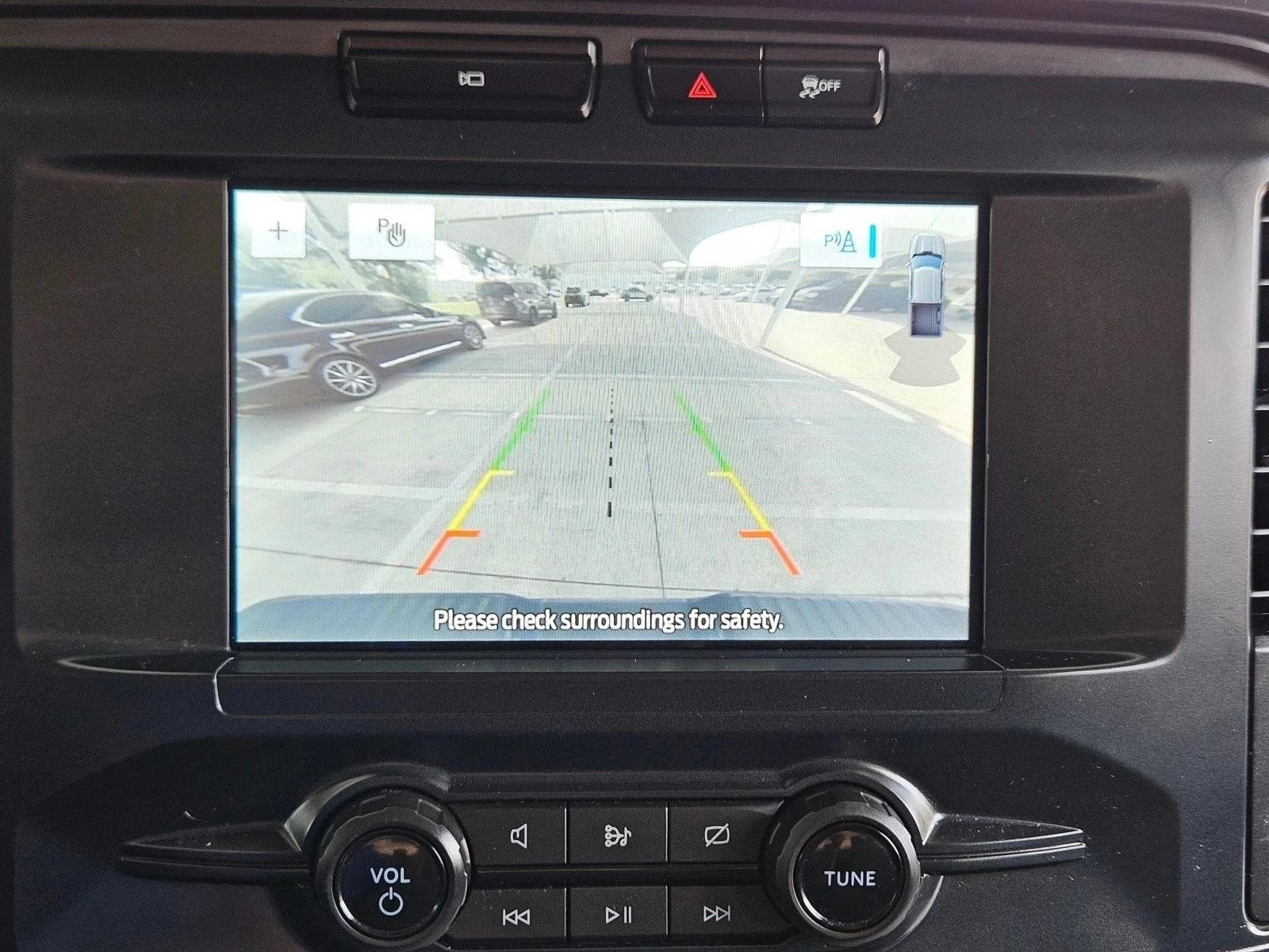 Used 2022 Oxford White Ford XL image 11