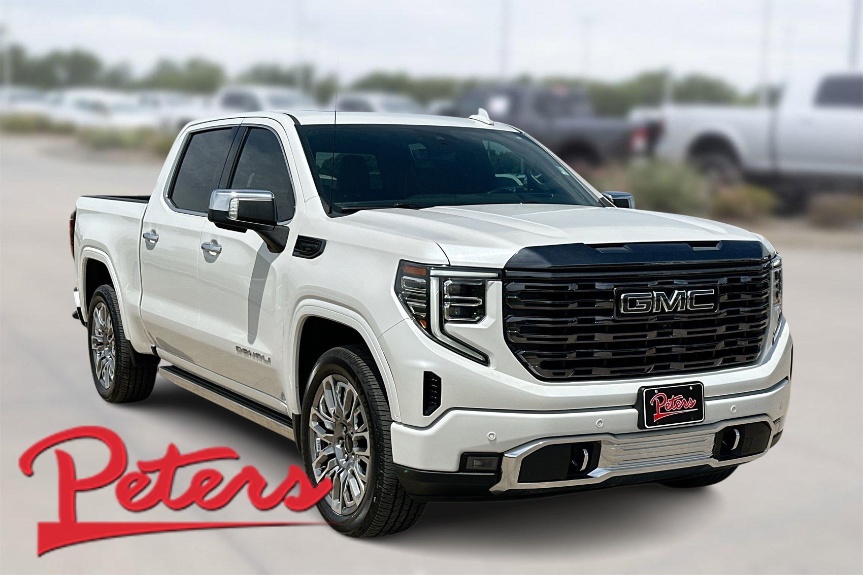 Used 2023 White Frost Tricoat GMC Denali Ultimate image 1