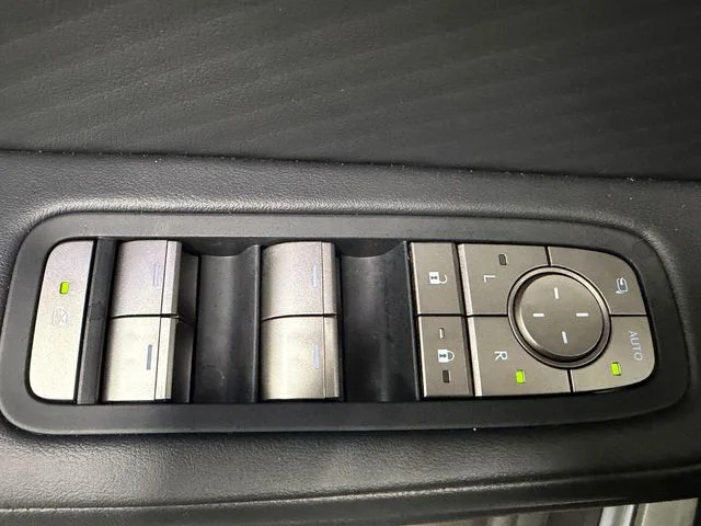 New 2026 Silver Lexus  image 17