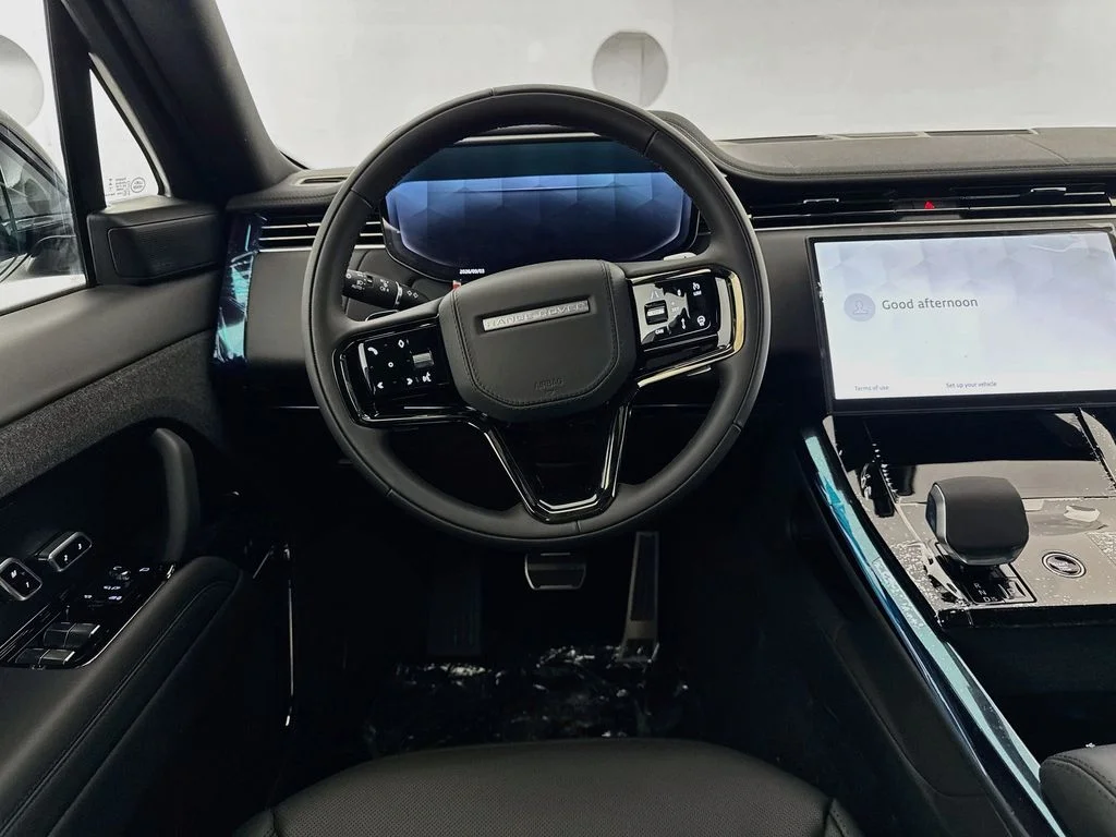 New 2026 Borasco Grey Land Rover Dynamic SE image 23