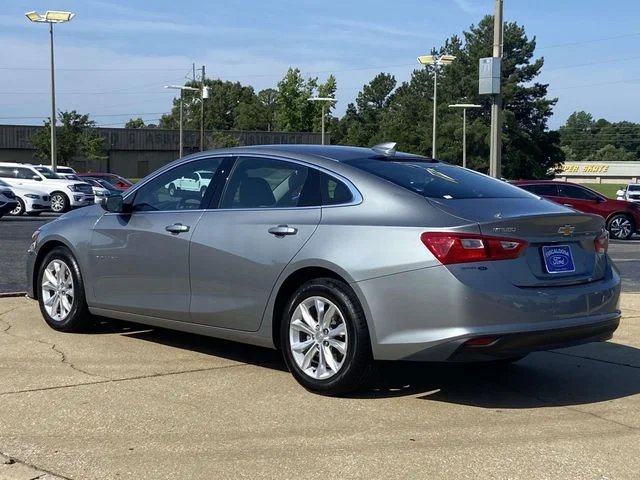 Used 2024 Gray Chevrolet LT image 4