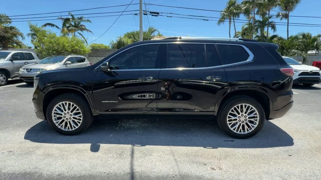 Used 2025 Ebony Twilight Metallic GMC Denali image 5