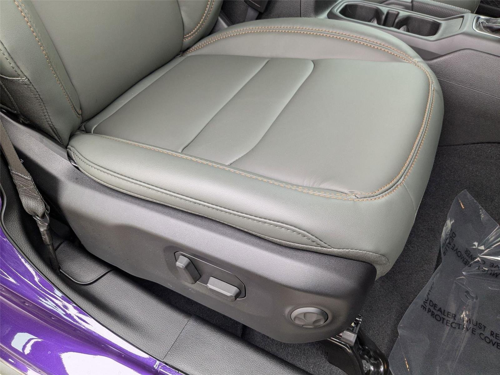 New 2026 Reign Exterior Paint Jeep Mojave X image 35