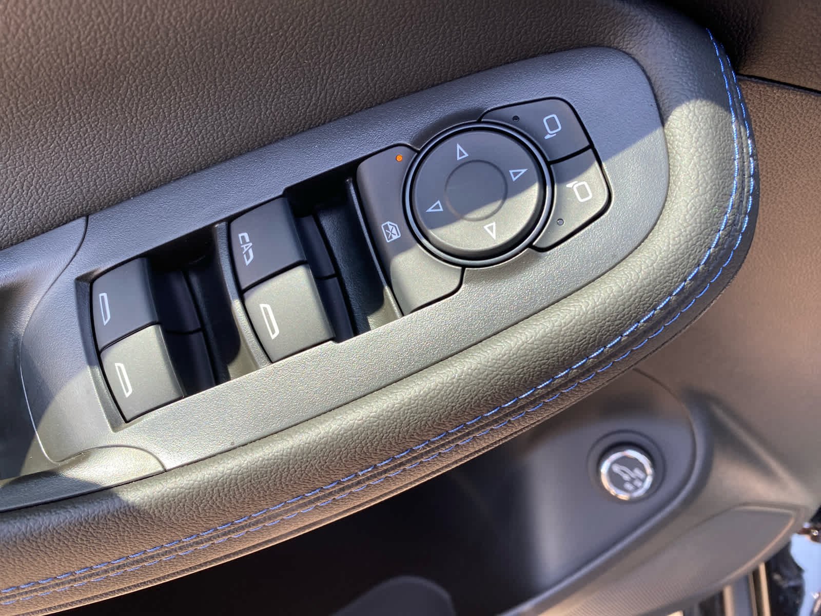 2026 Buick Encore GX Sport Touring - Photo 7