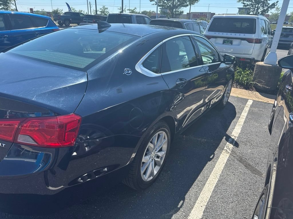 Used 2016 BLUE VELVET METALLIC Chevrolet LT image 9