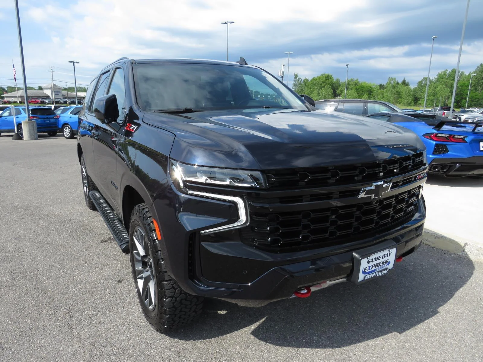 Used 2023 Midnight Blue Metallic Chevrolet Z71 image 3