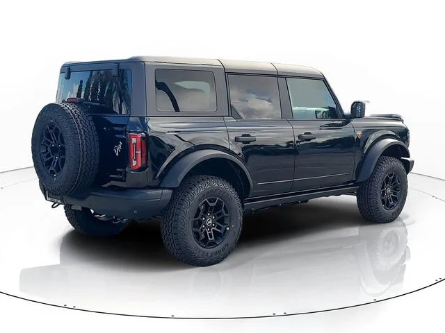 New 2026 Shadow Black Ford Badlands image 5