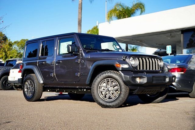 New 2026 Granite Crystal Metallic Clear-Coat Exterior Paint Jeep Sport S image 2