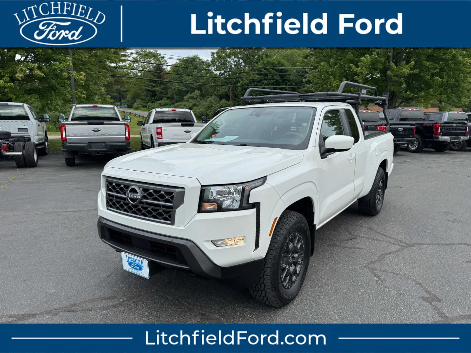 2024 Nissan Frontier SV King Cab 4X4's photo