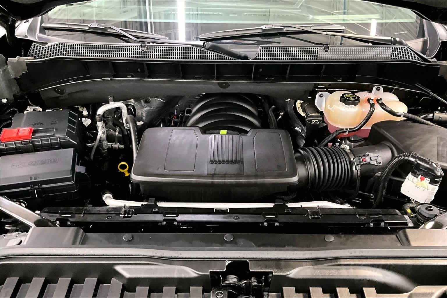 Used 2026 Black Chevrolet RST image 32