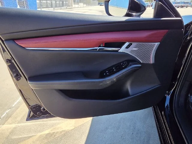 New 2026 Jet Black Mica Mazda 2.5 S Premium image 15