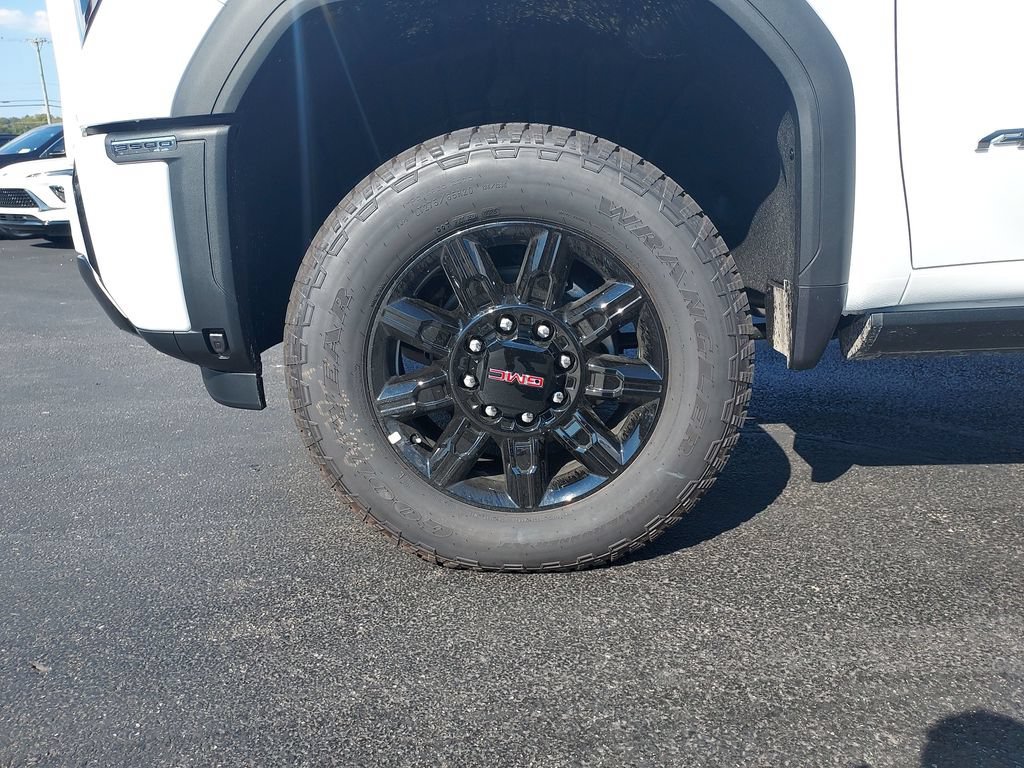 New 2026 Summit White GMC AT4 image 10