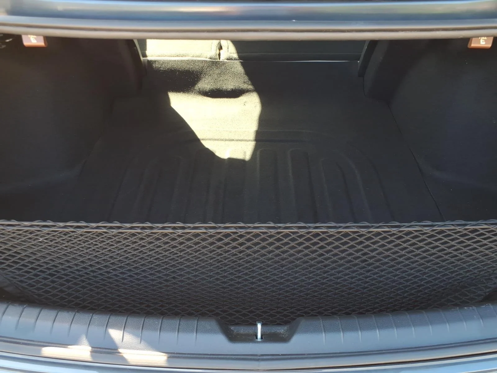 Used 2022 Portofino Gray HYUNDAI  image 32
