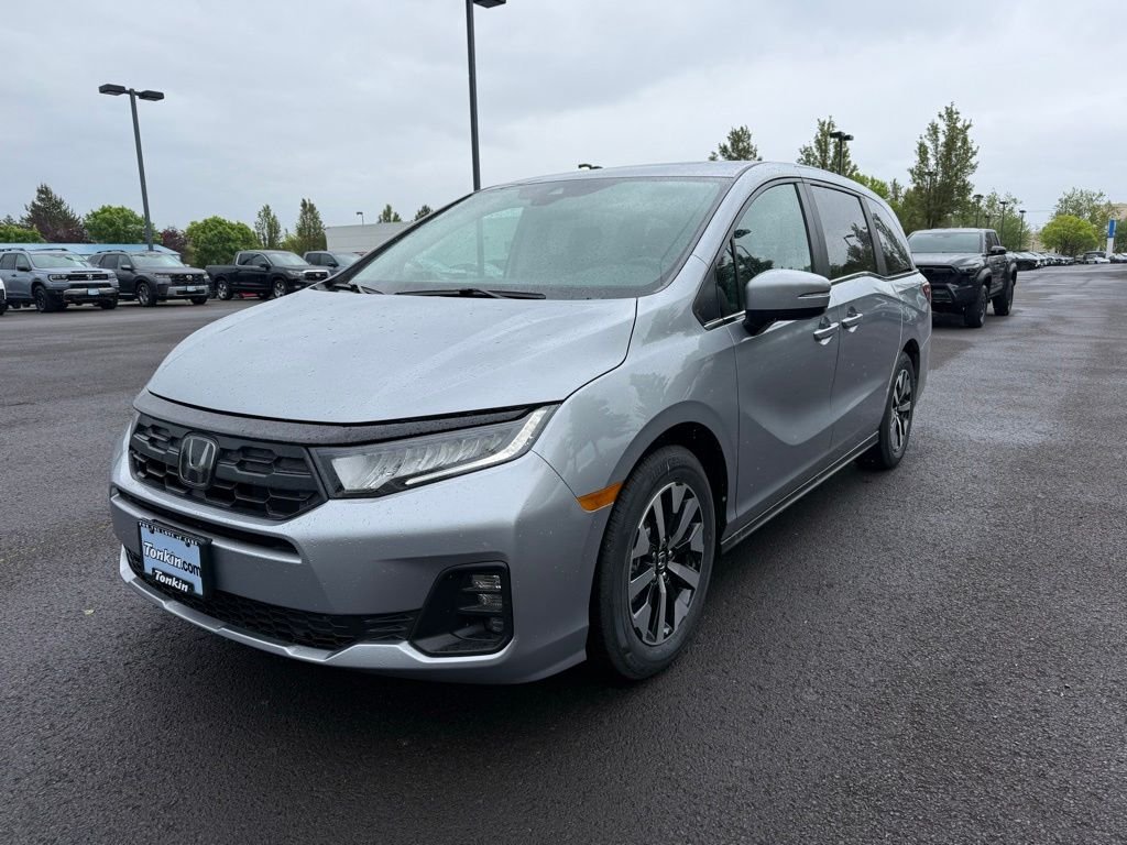 Used 2026 Silver Metallic Honda EX-L image 2