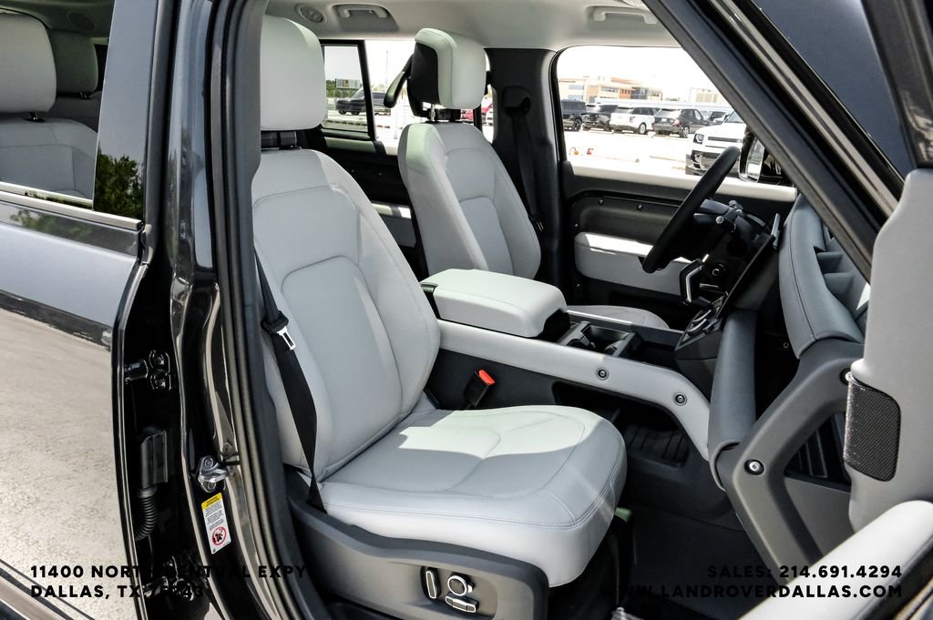 2026 Land Rover Defender X-Dynamic SE - Photo 37