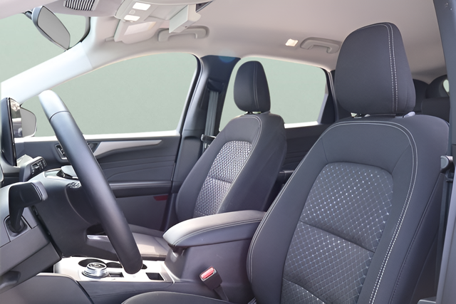 Used 2025 White Ford Active image 13