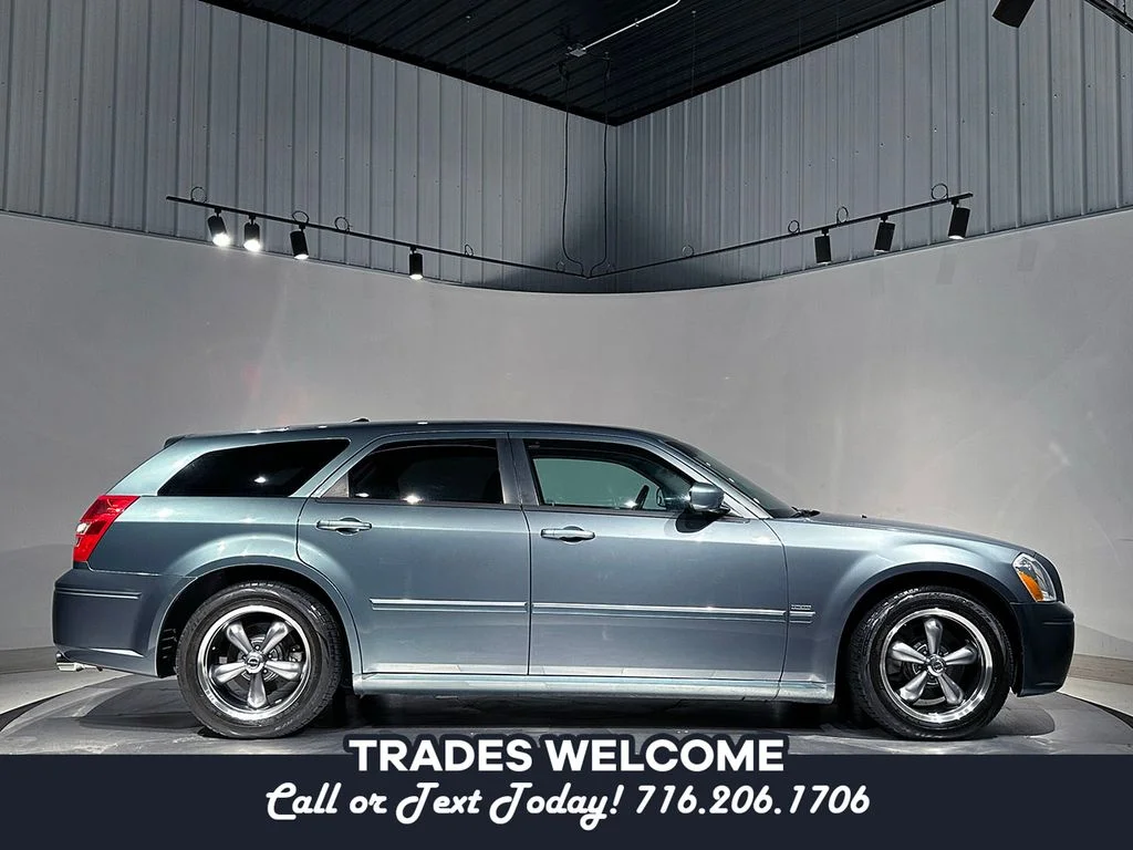 Used 2005 Green Dodge R/T image 25
