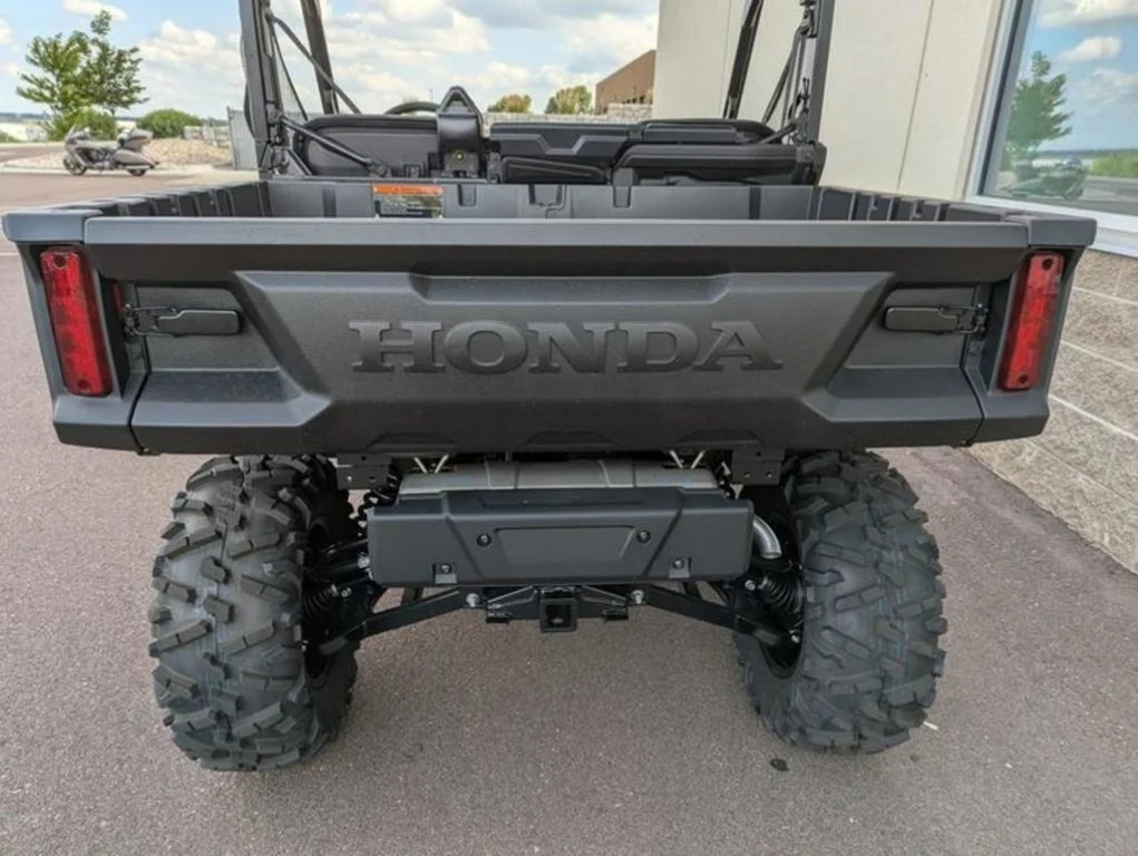 New 2026 HERO RED Honda Powersports Deluxe image 8