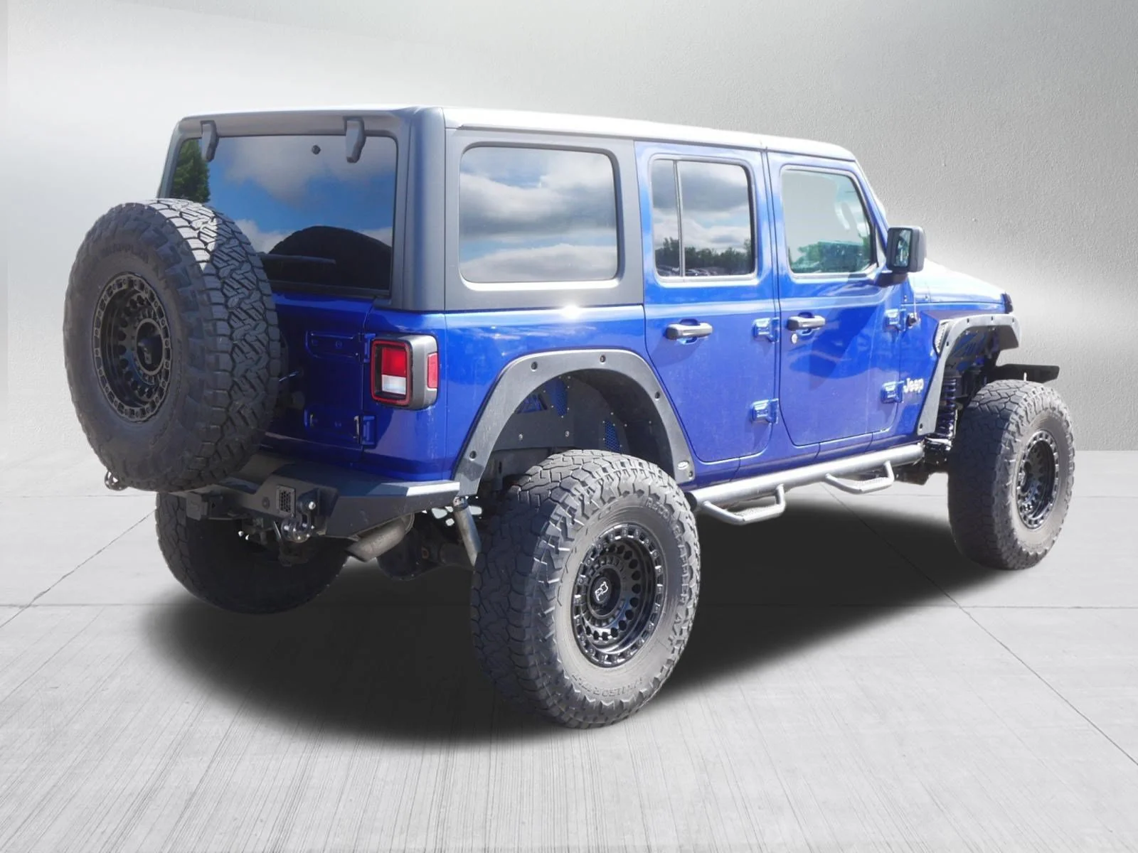 Used 2019 Ocean Blue Metallic Clearcoat Jeep Sport S image 7