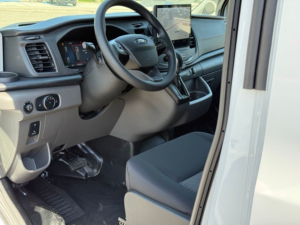 New 2026 Oxford White Ford Cargo Van image 6