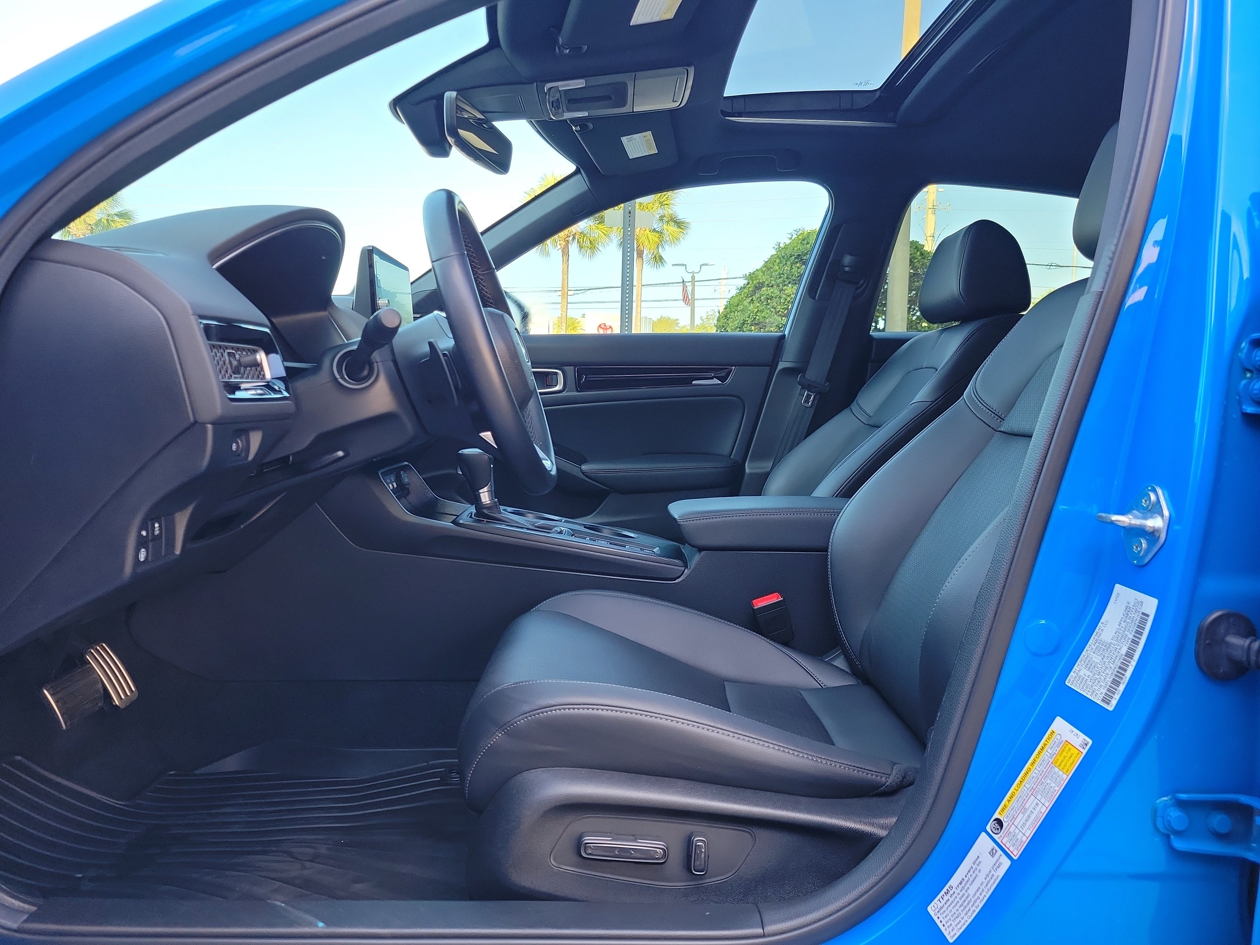 2024 Honda Civic Hatchback Sport Touring - Photo 59