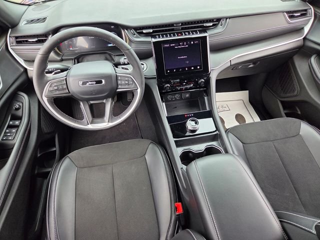 2024 Jeep Grand Cherokee L Altitude - Photo 11