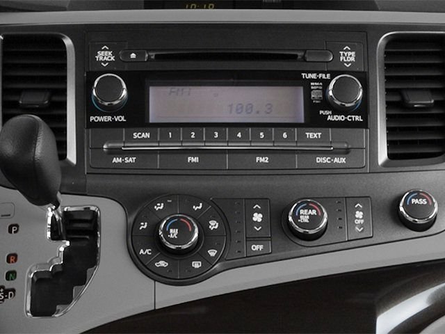 Used 2014 Silver Toyota Limited image 9