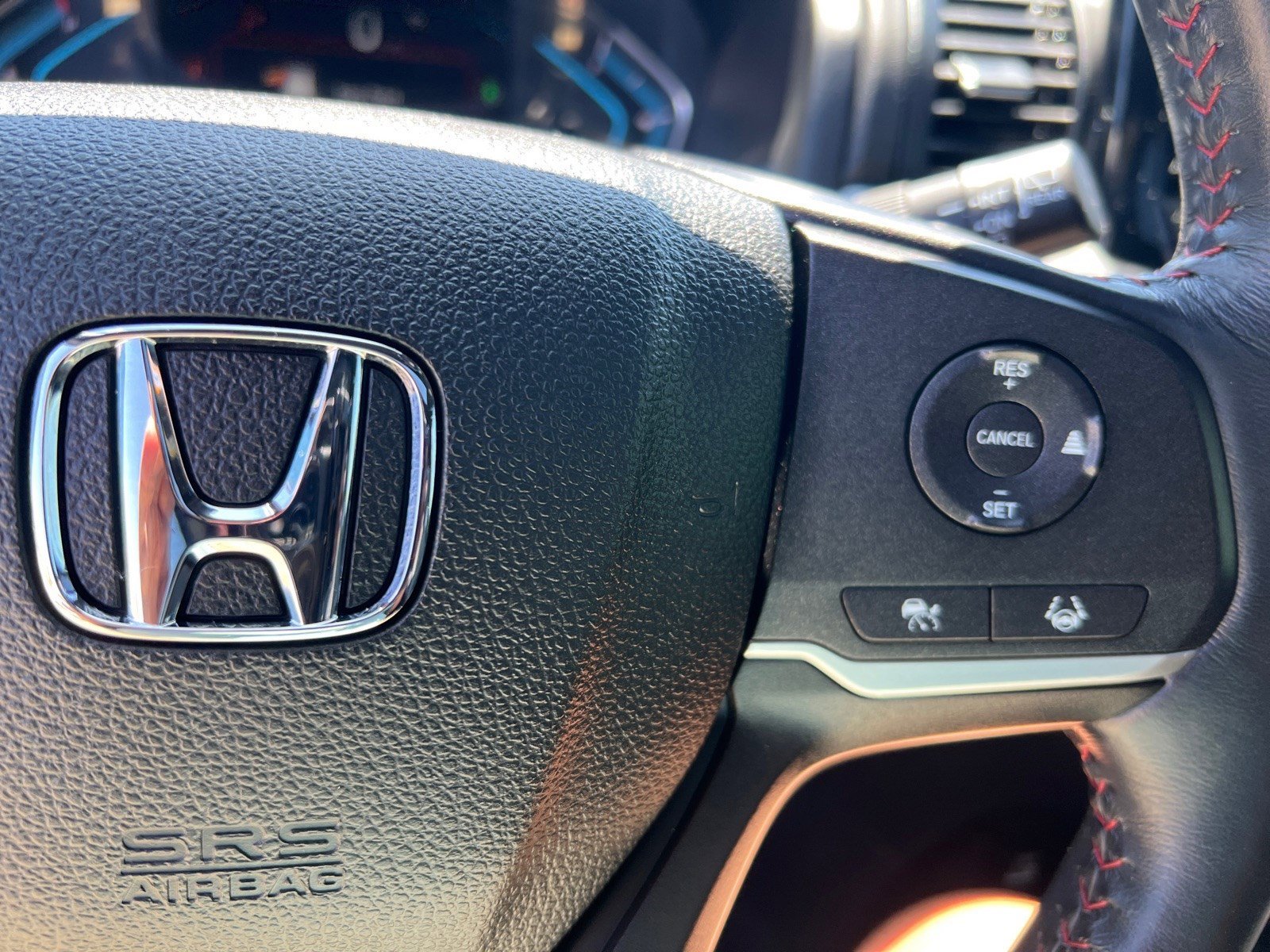 Used 2024 Platinum White Pearl Honda Sport image 35