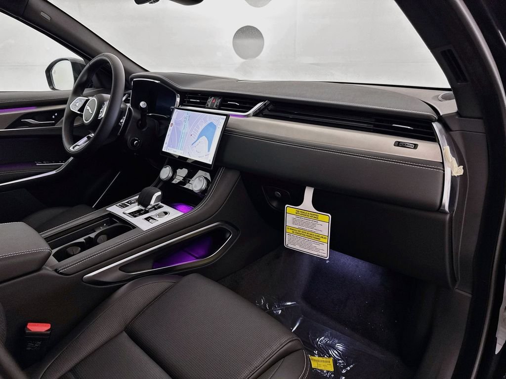 2026 Jaguar F-Pace R-Dynamic S - Photo 30