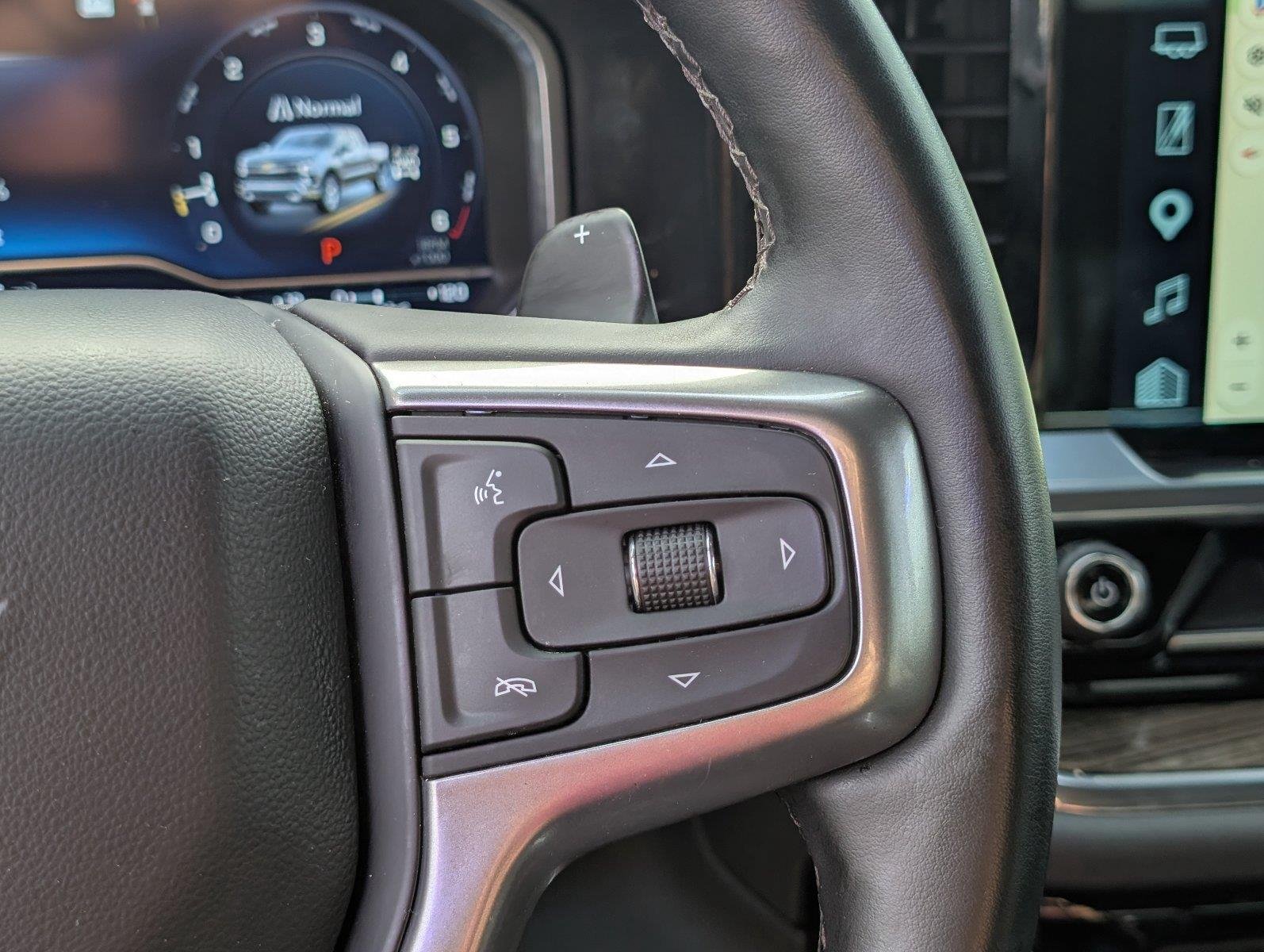 Used 2024 Black Chevrolet RST image 28