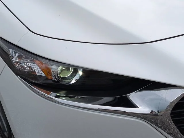 Used 2025 White Mazda 2.5 S Base image 10