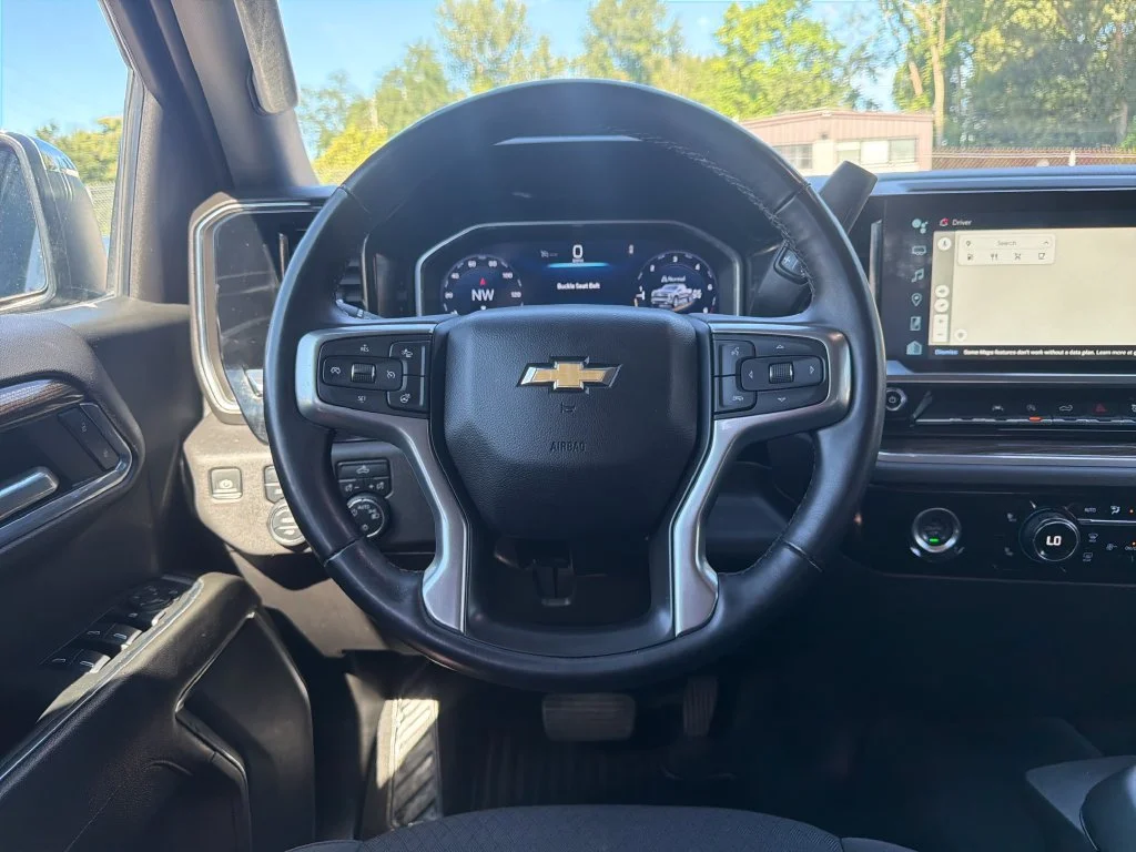 2024 Chevrolet Silverado 1500 LT - Photo 13