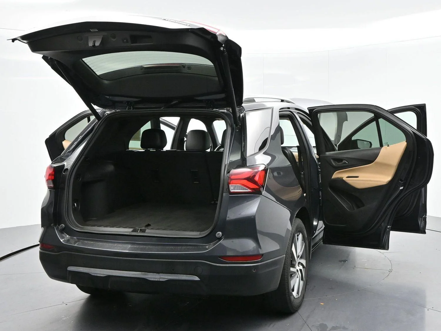 Used 2022 Iron Gray Metallic Chevrolet Premier image 48