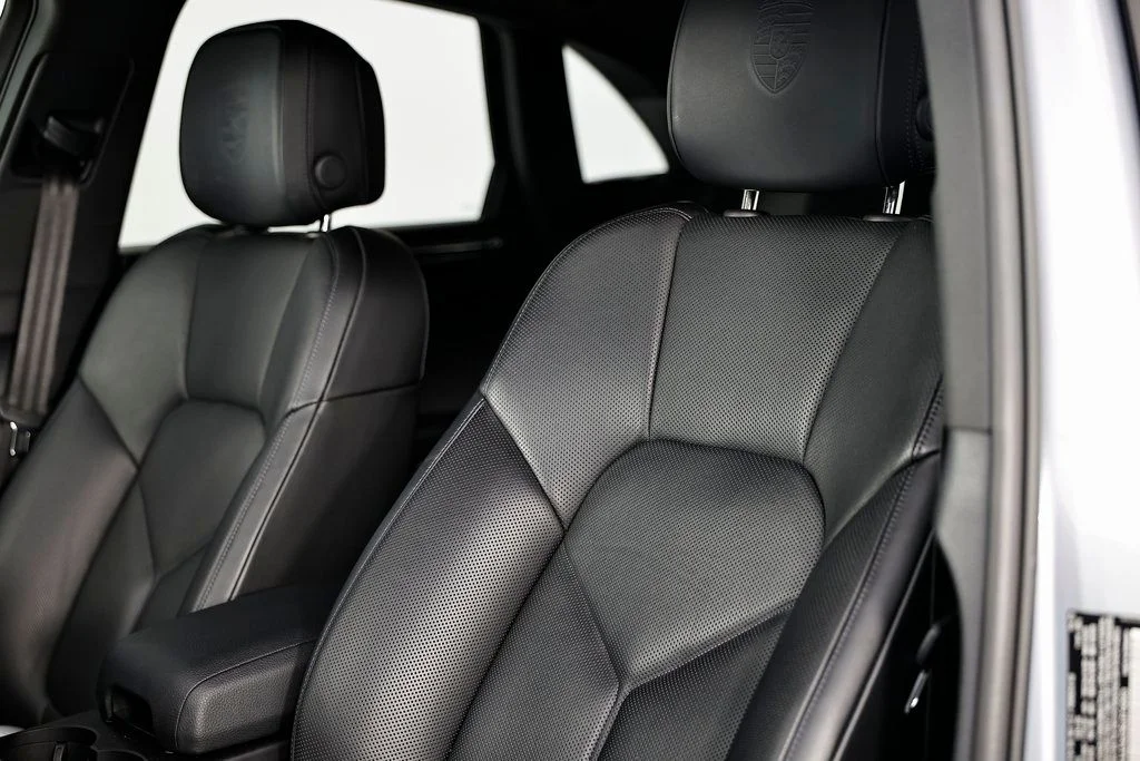 Used 2025 Silver Porsche Certified image 24