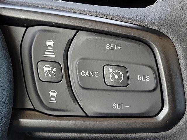 2026 Jeep Wrangler 4-Door Willys - Photo 16