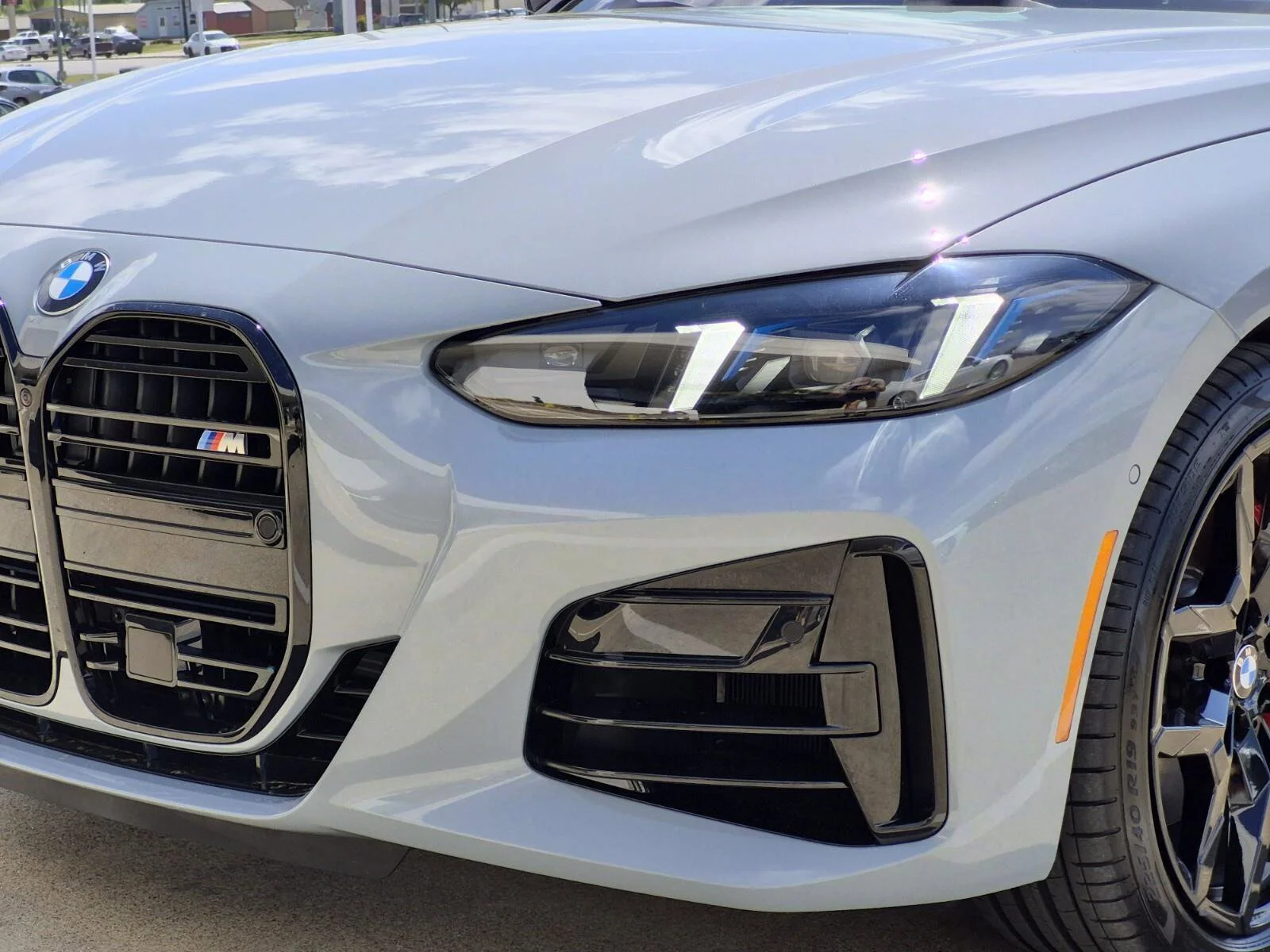 2026 BMW 4 Series M440i - Photo 13