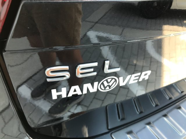 Certified Used 2023 Deep Black Pearl Volkswagen SEL R-Line image 11