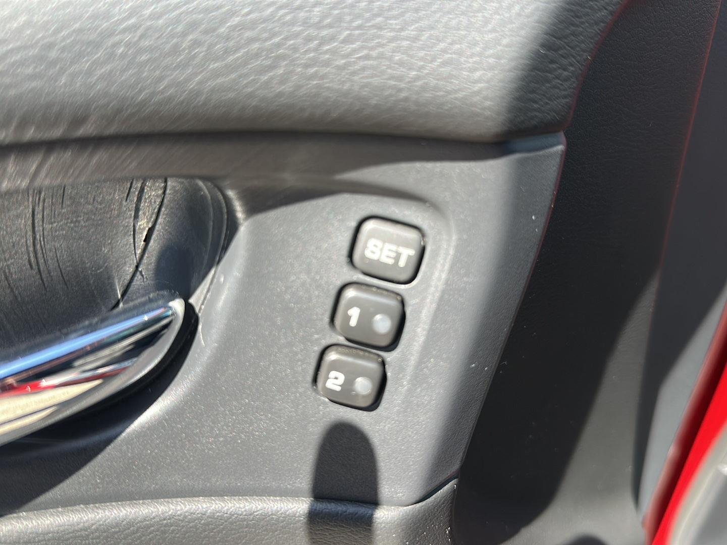 Used 2024 Scarlet Ember Tintcoat Nissan Platinum image 9