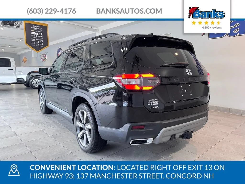Used 2025 Black Honda Elite image 6