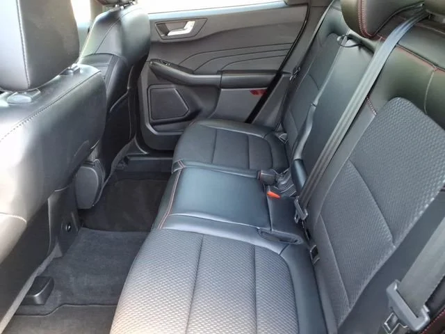 2024 Ford Escape ST-Line - Photo 13