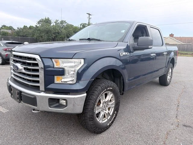 Used 2015 Blue Ford XLT image 7
