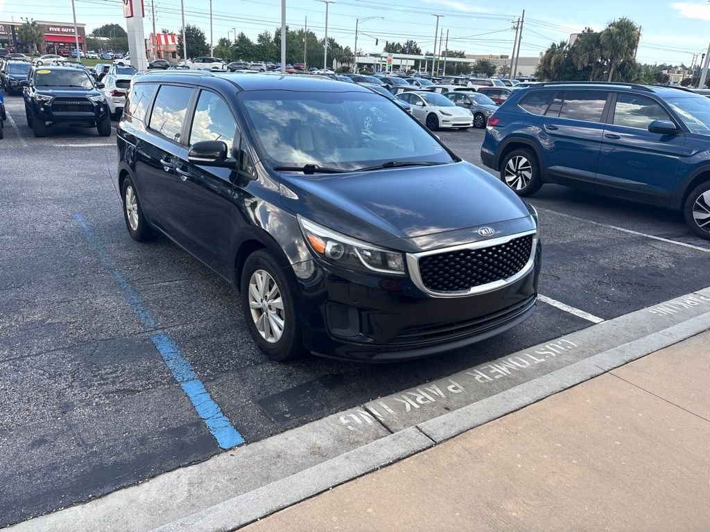 Used 2017 Black Kia LX image 1
