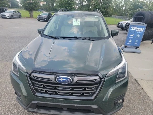 Used 2023 Green Subaru Limited image 1