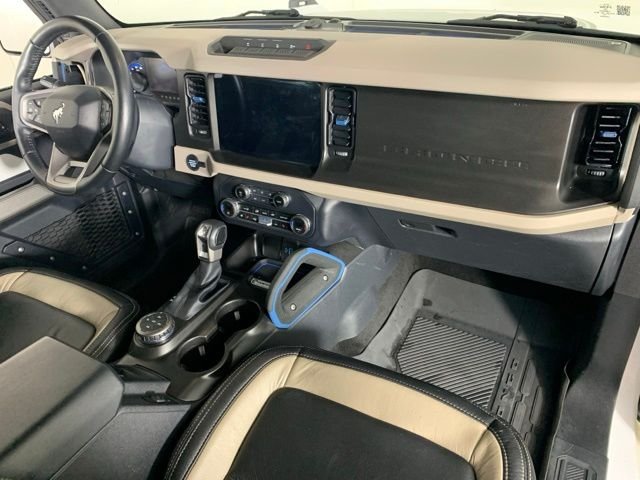 Used 2023 White Ford Wildtrak image 6