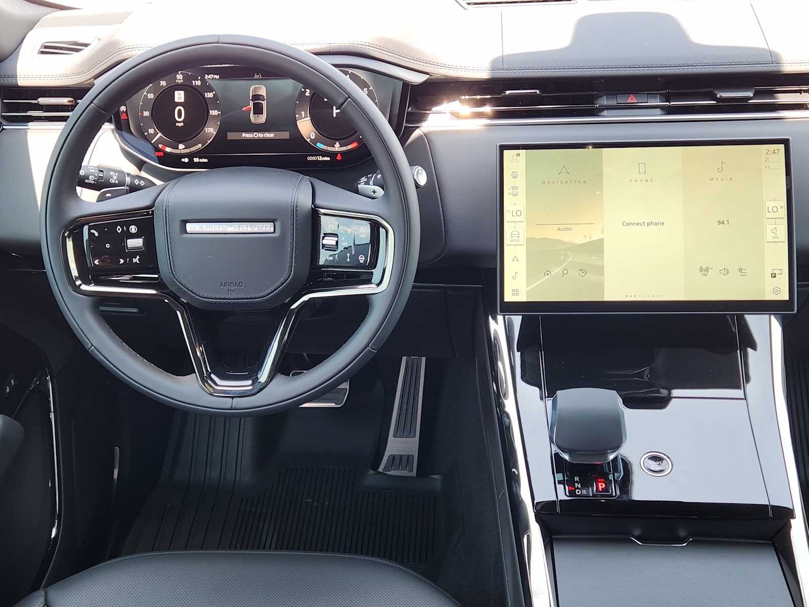 New 2026 Borasco Grey LAND ROVER Dynamic SE image 25