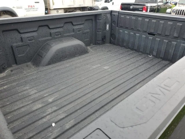 Used 2025 Black GMC Denali image 10